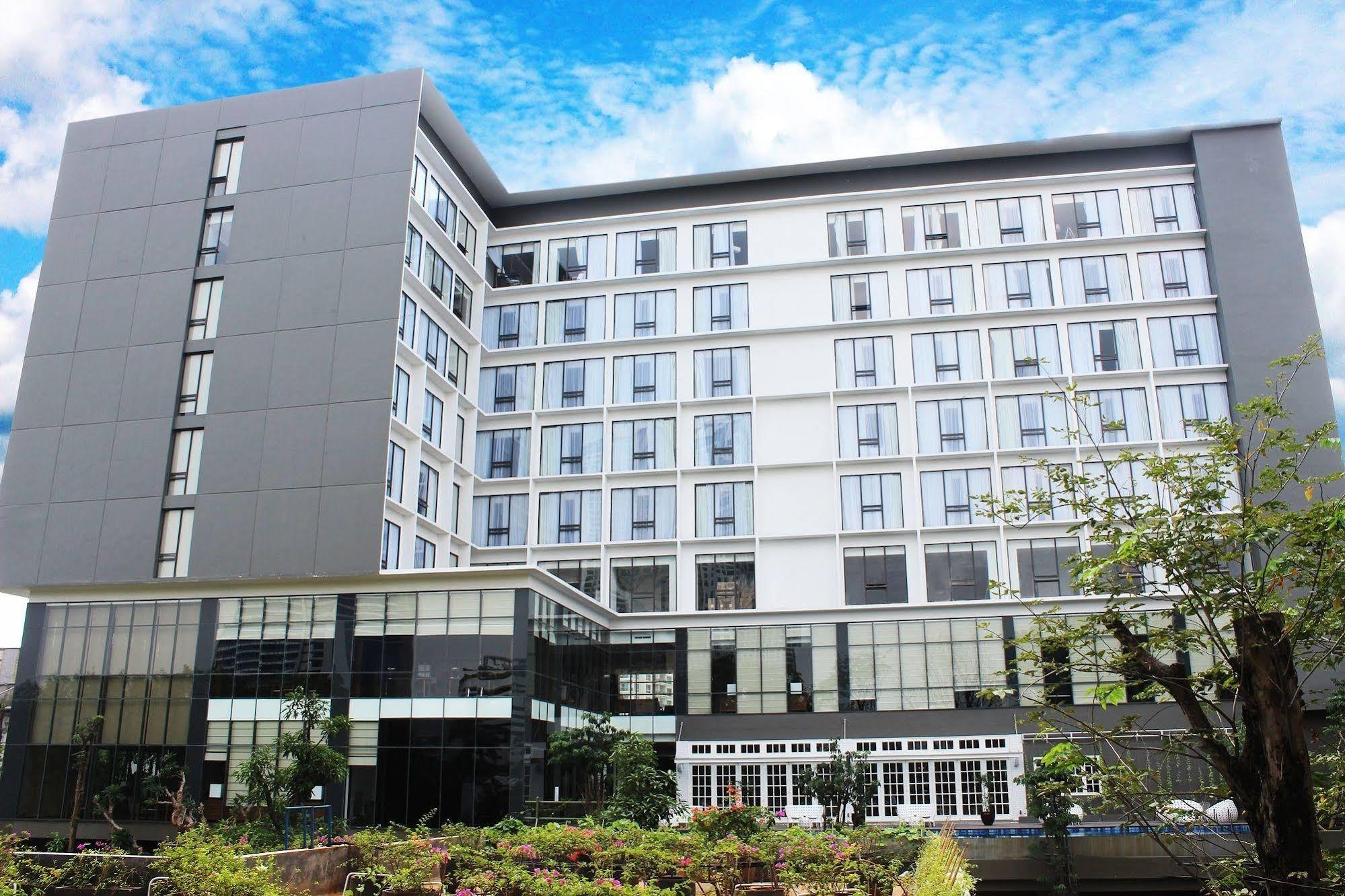 Veranda Hotel Pakubuwono Yakarta Exterior foto