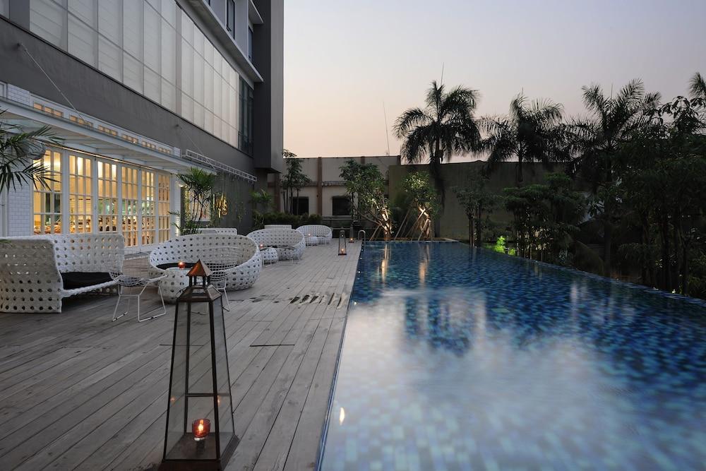Veranda Hotel Pakubuwono Yakarta Exterior foto